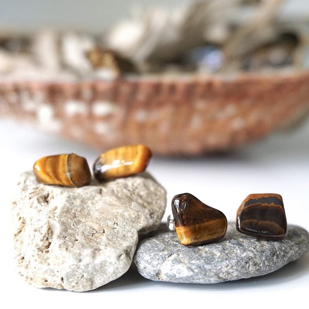 New Handmade Raw Natural Tumbled Tiger Eye 925 Sterling Silver Stud Earrings - Picture 6 of 12
